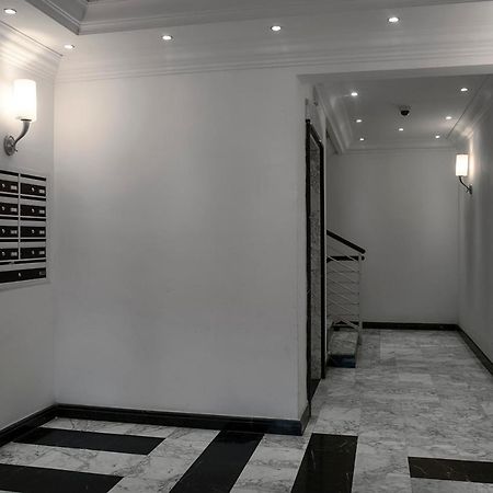 Penthouse 40 In Trastevere With Seasonally Jacuzzi Рим Экстерьер фото