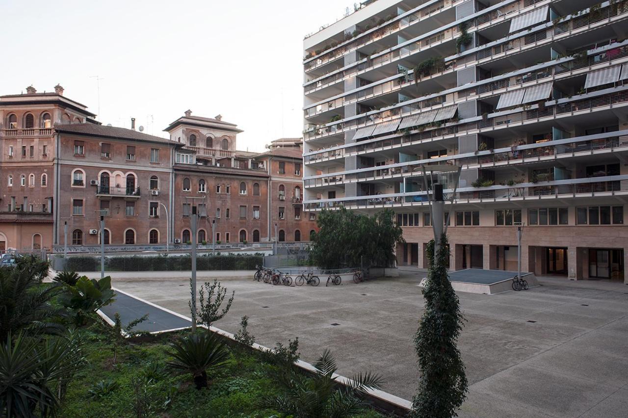 Penthouse 40 In Trastevere With Seasonally Jacuzzi Рим Экстерьер фото
