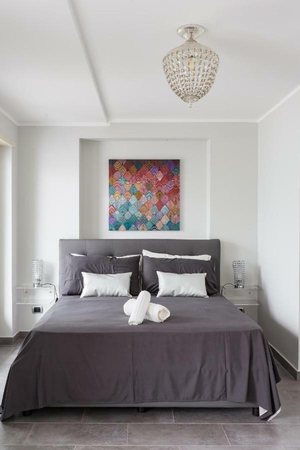 Penthouse 40 In Trastevere With Seasonally Jacuzzi Рим Экстерьер фото